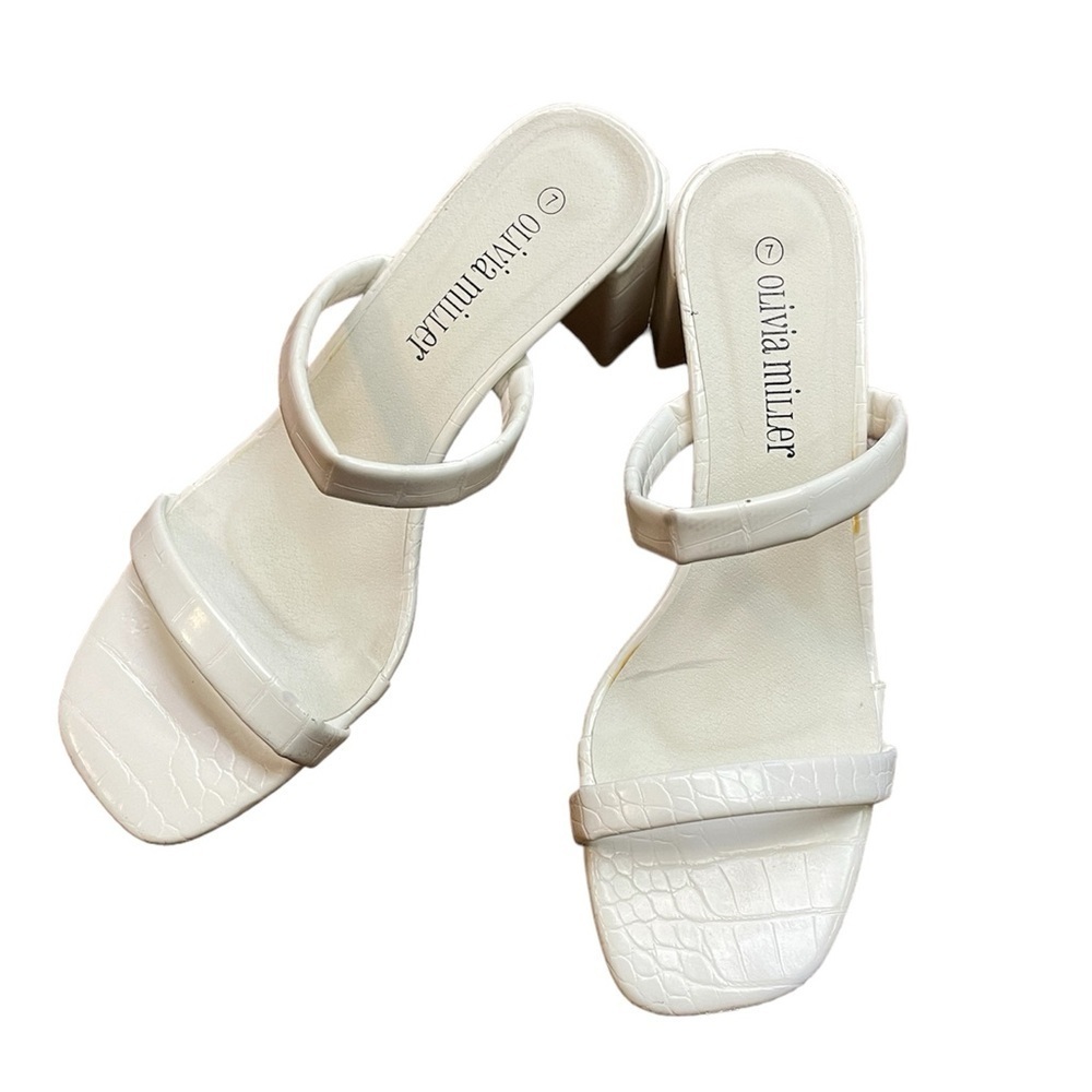 Block Heel White Animal print Sandals